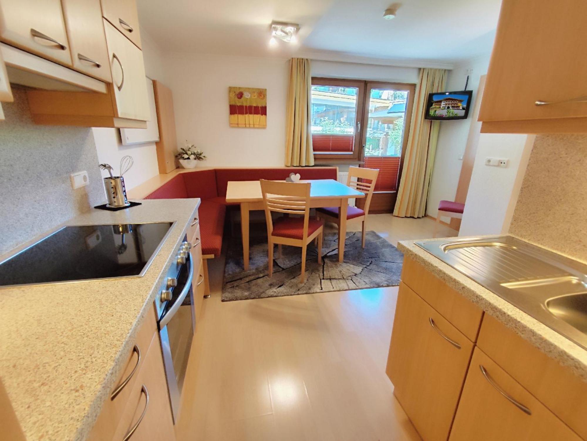 Zeitlos Apartments Герлос Екстер'єр фото