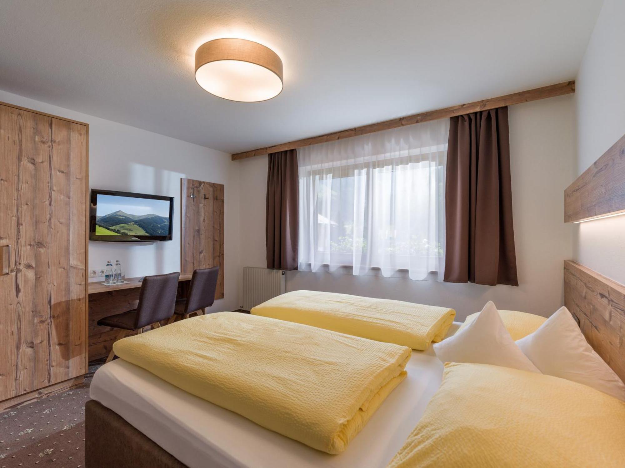 Zeitlos Apartments Герлос Екстер'єр фото